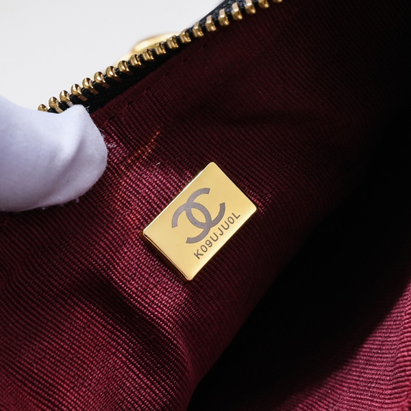 シャネルバッグ全体デザイン